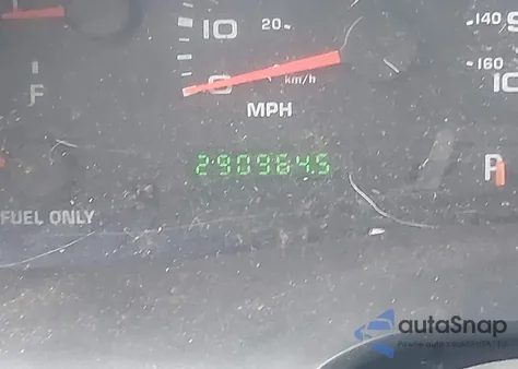 2004 Ford Excursion Xls/Xlt z USA, uszkodzony, nr VIN 1FMSU41P94ED77902